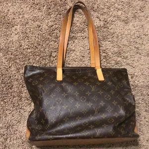 Louis Vuitton purse